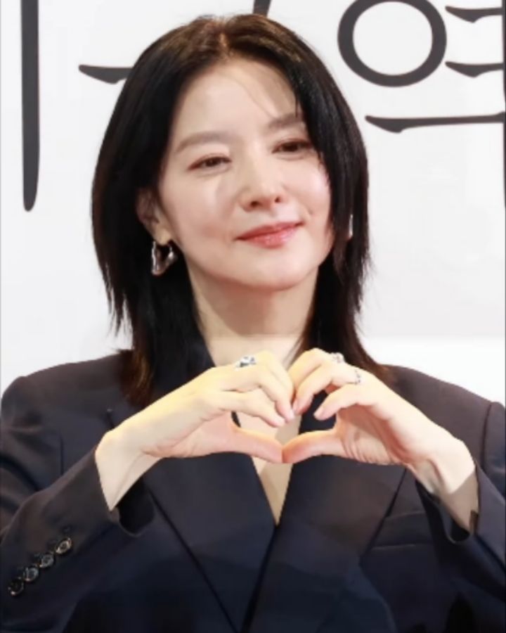 이영애 사진 3 — 이영애 사주와 병진일주