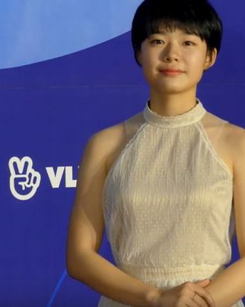 이재인 사진 2 — 이재인 사주와 을묘일주