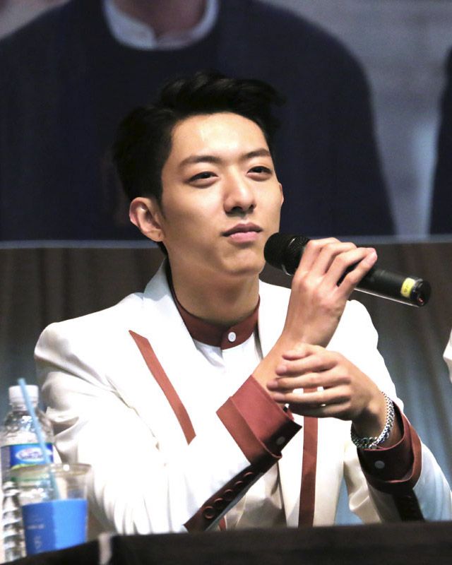 이정신 사진 2 — 이정신 사주와 무자일주