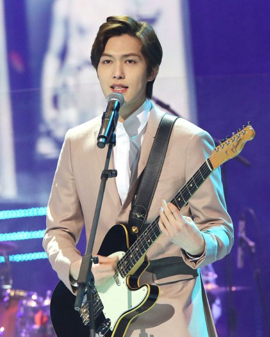 이종현 사진