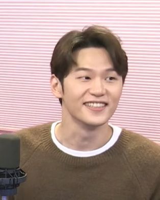 이학주 사진 2 — 이학주 사주와 기사일주