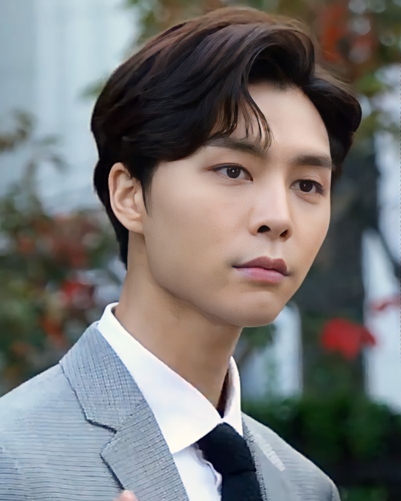 쟈니 사진 2 — 쟈니 사주와 신미일주