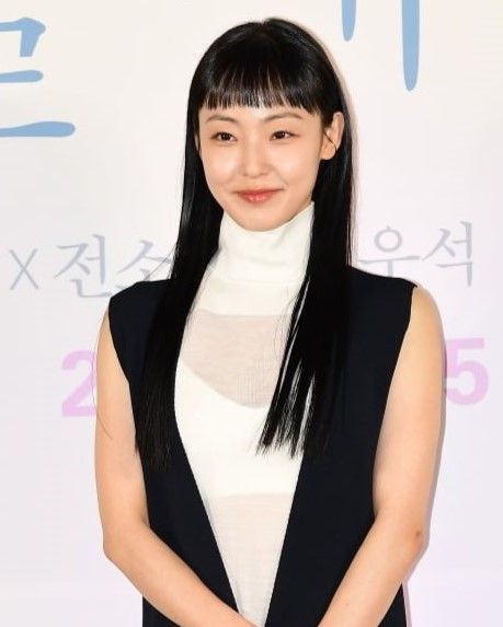 전소니 사진 2 — 전소니 사주와 기축일주