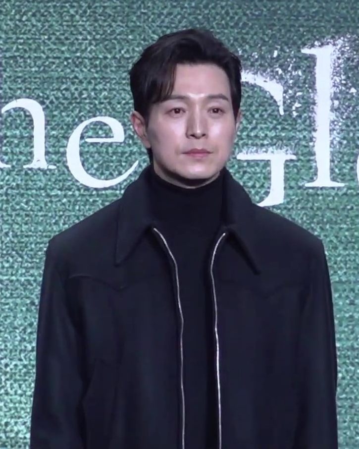 정성일 사진