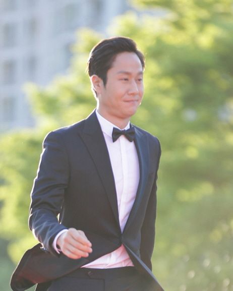 정우 사진 2 — 정우 사주와 임진일주