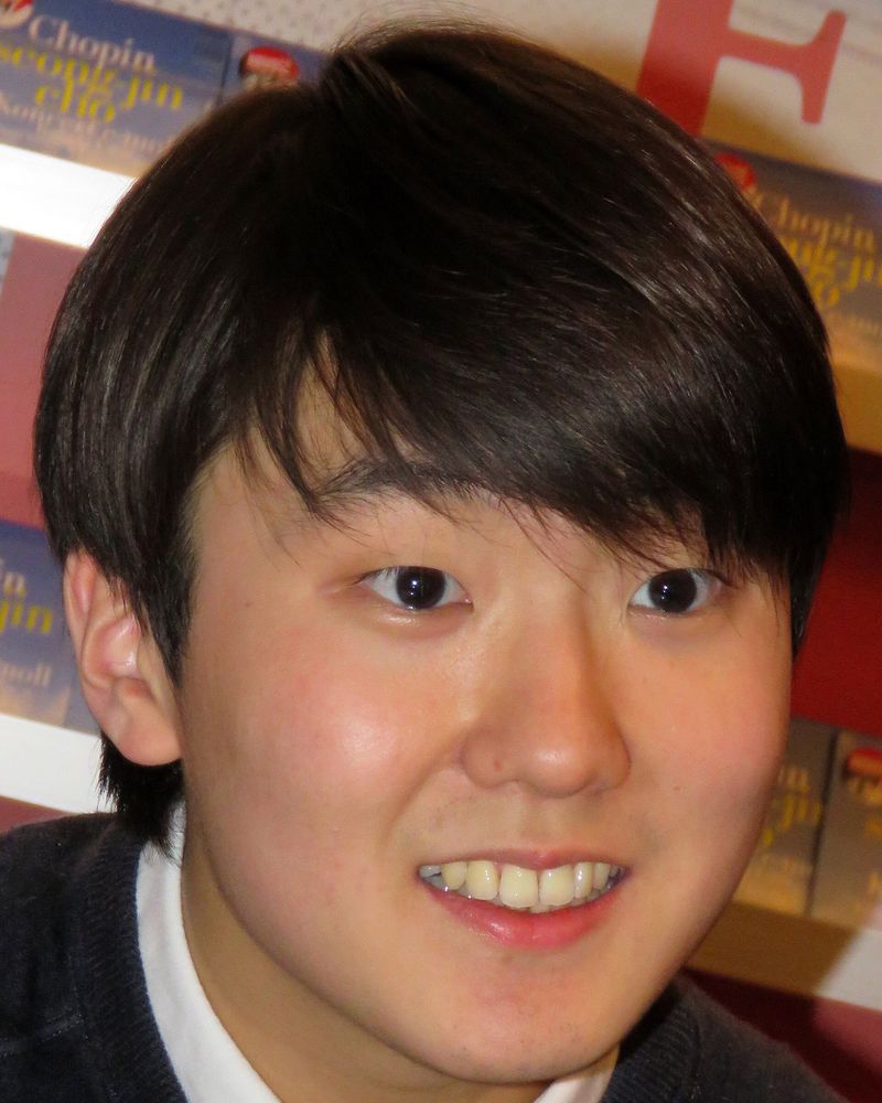 조성진 사진 3 — 조성진 사주와 갑인일주