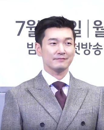 조승우 사진 2 — 조승우 사주와 경자일주