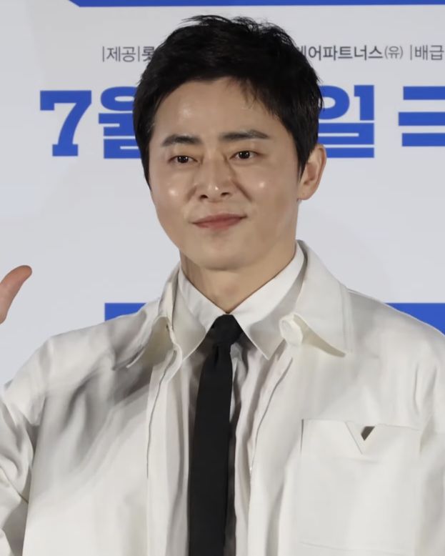 조정석 사진 2 — 조정석 사주와 계유일주