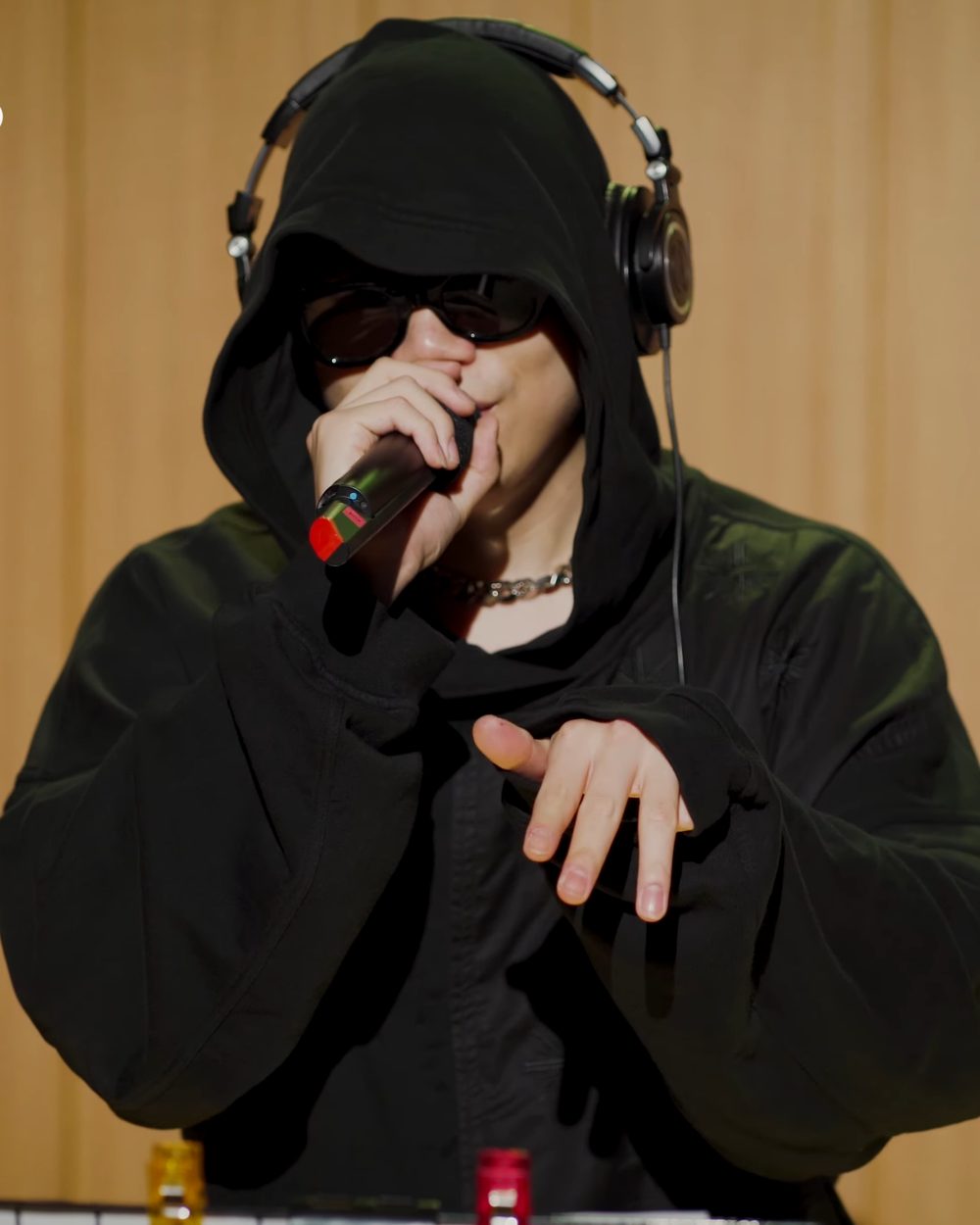 창모 사진 — 가수 창모 사주