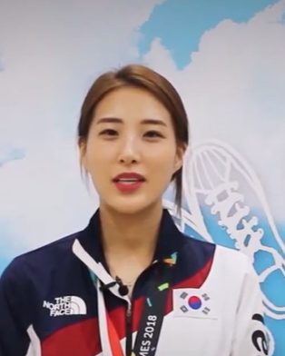 최수연 사진