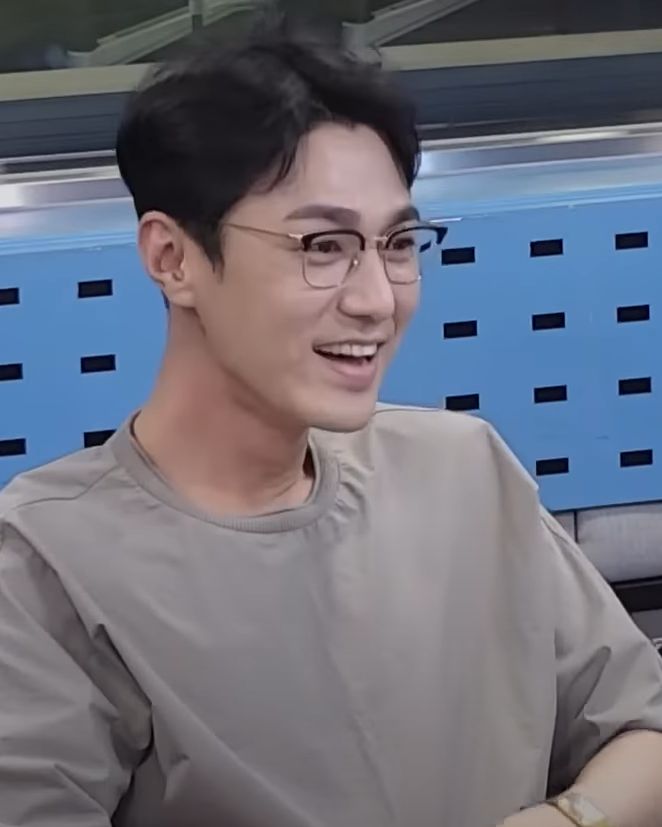 최영준 사진 2 — 최영준 사주와 신사일주