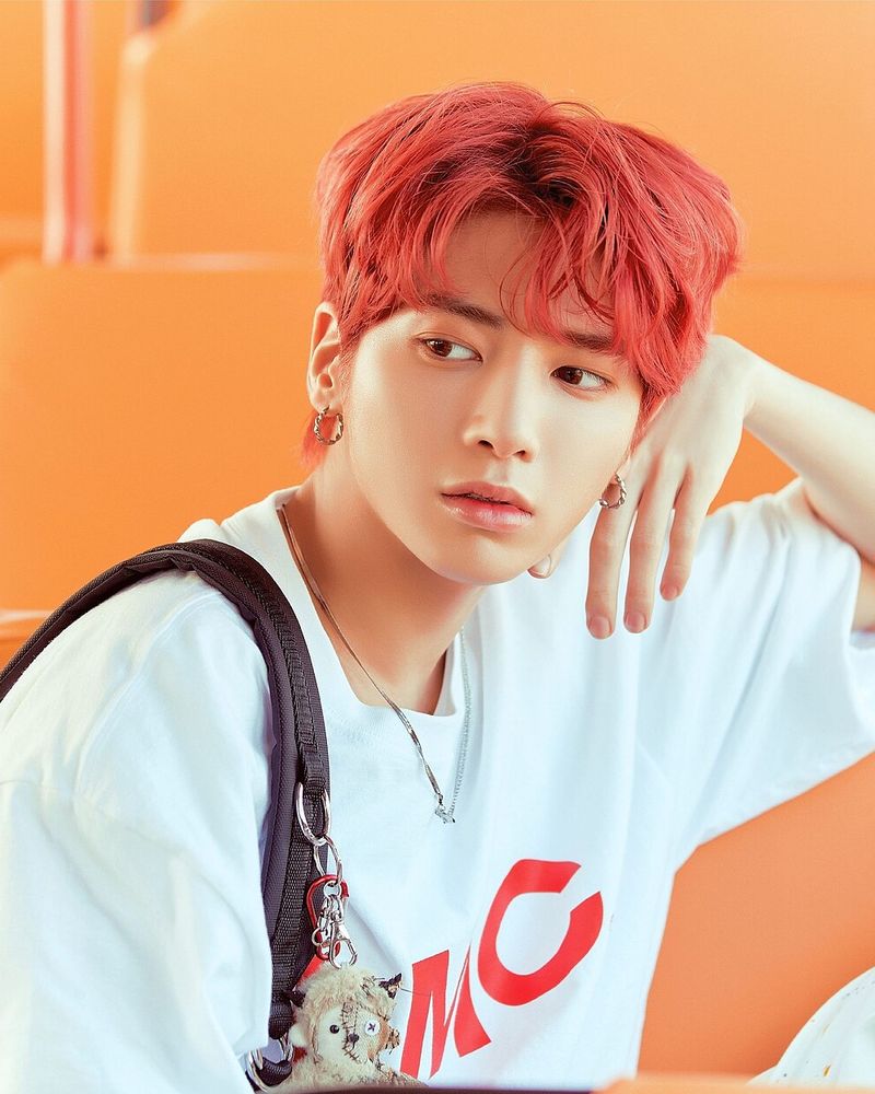 태현 사진 2 — 태현 사주와 갑진일주