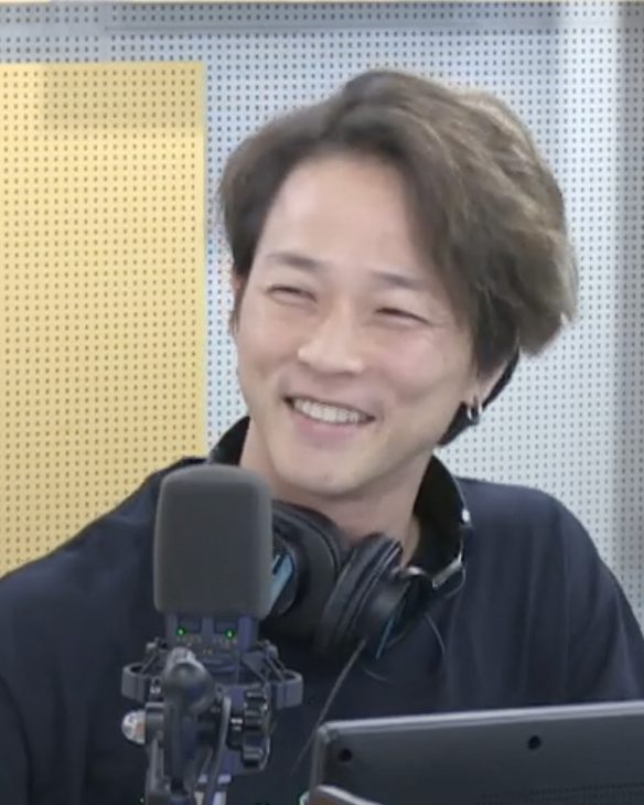 팝핀현준 사진