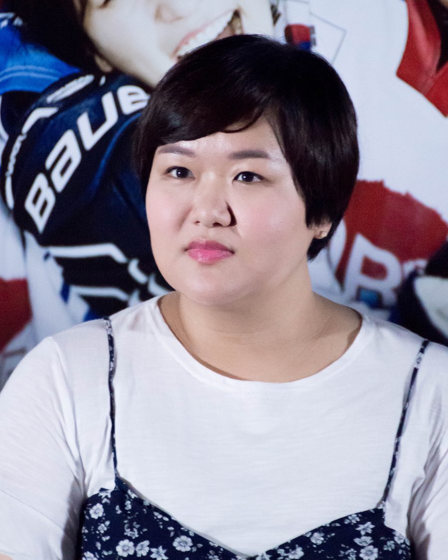 하재숙 사진 — 배우 하재숙 사주