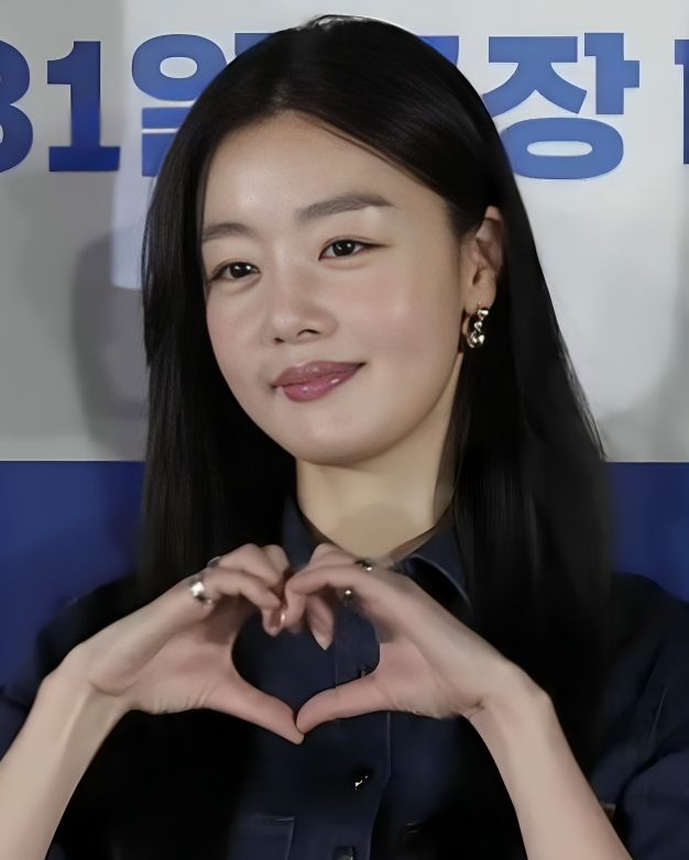 한선화 사진 2 — 한선화 사주와 갑진일주