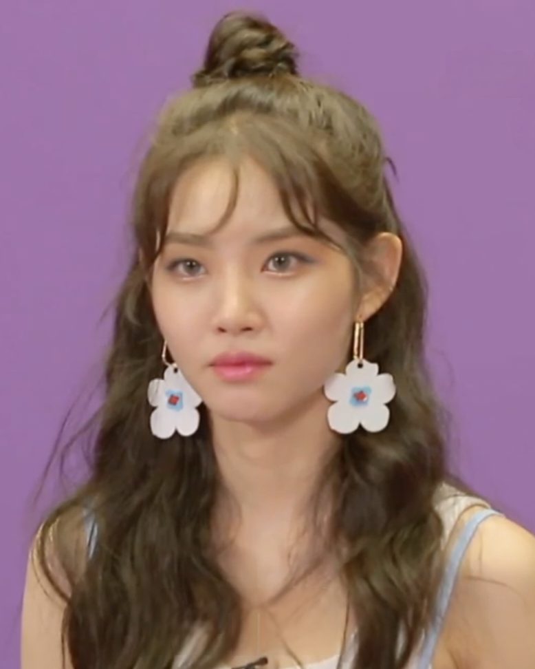 황승언 사진 — 배우 황승언 사주