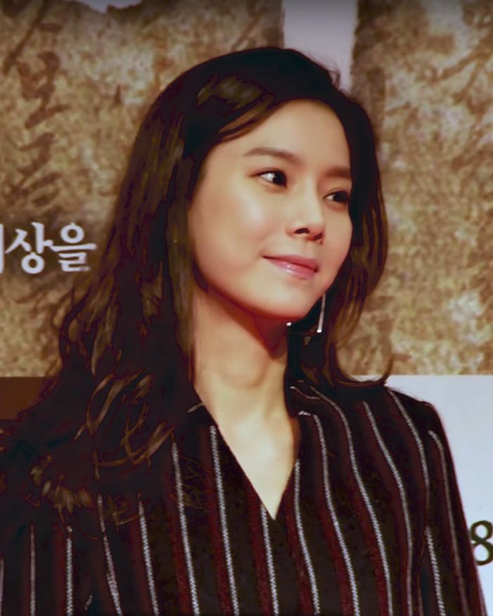 황지현 사진 2, 황지현 사주와 무자일주
