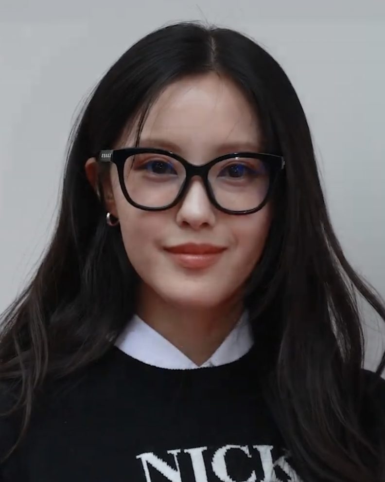 효민 사진 — 티아라 효민 사주