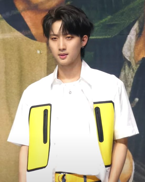 후이 사진 — 펜타곤 후이 사주